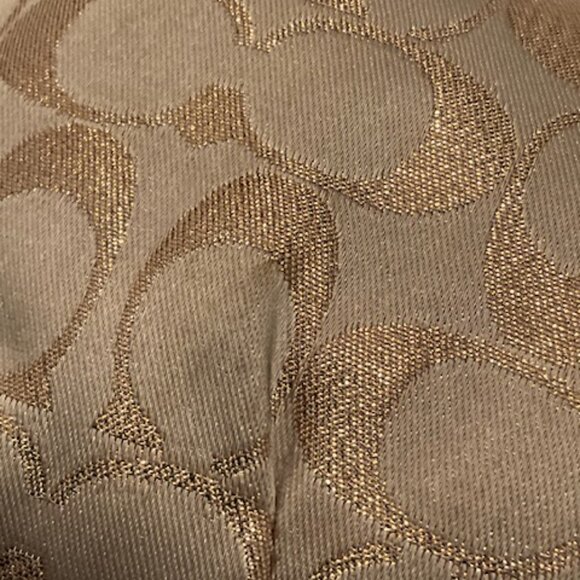 Vintage COACH Signature Small Purse. Pristine Condition. - Picture 1 of 5